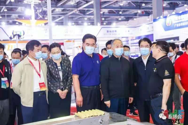 1621496519558586.jpg 16eaf2556fd568a15ef11cbe92b9d2b.jpg